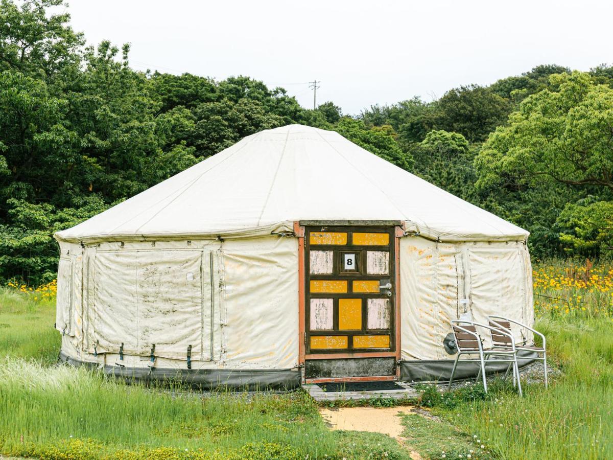 直島町ふるさと海の家 つつじ荘 -Seaside Park Stay Tsutsujiso- Экстерьер фото