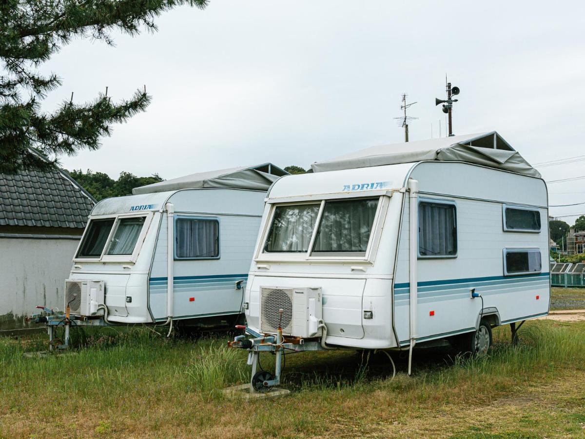 直島町ふるさと海の家 つつじ荘 -Seaside Park Stay Tsutsujiso- Экстерьер фото